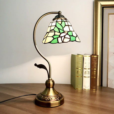 Single Nightstand Lamp Tiffany Style Bell Shade Gridded Glass Table Lighting for Bedroom