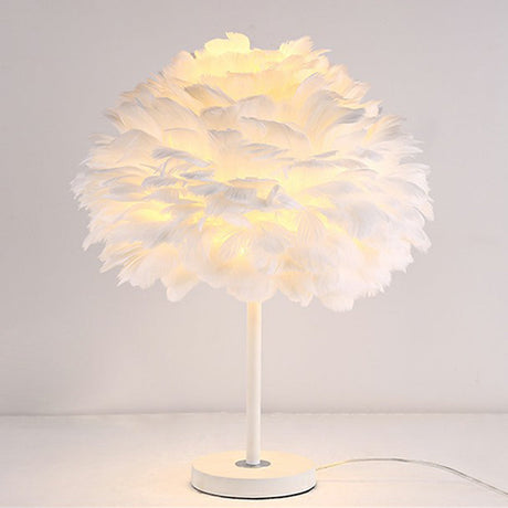 Modernist Layered Flower Night Lighting Feather 1-Head Girls Bedroom Table Light