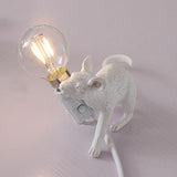 Kids Style Mouse Shaped Table Lamp Resin 1-Light Bedside Night Lighting for Decoration