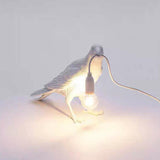 Bird Shaped Table Lamp Artistic Creative Resin Single-Bulb Nightstand Light for Bedroom