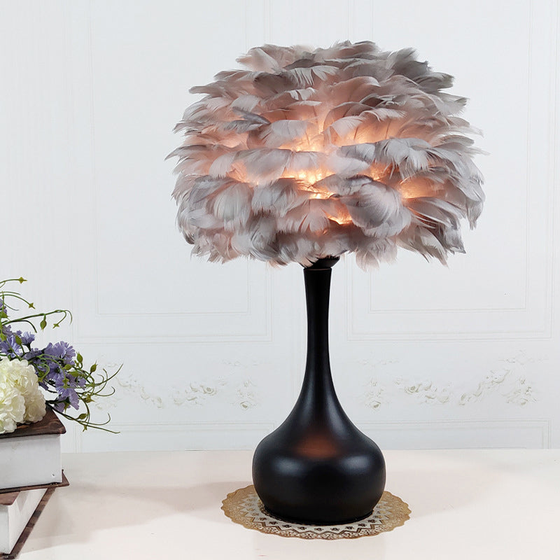 Feather Flower Vase Night Lighting Nordic Style Single-Bulb Table Light for Bedroom