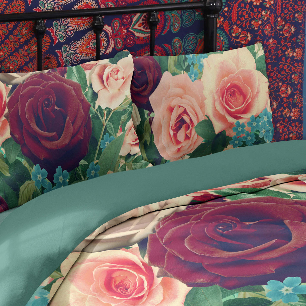 Blooming Rose Duvet Cover with Pillowcases