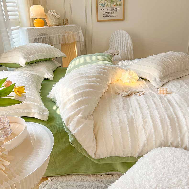 Poly Tassels Match Colors Milk Cashmere Flannel Duvet Cover Bedding Set