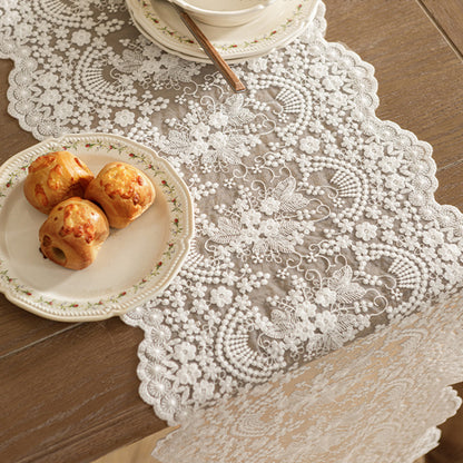 Dreamy French white three-dimensional embroidered lace table flag wedding banquet decoration rectangular coffee table cloth cover towel cloth