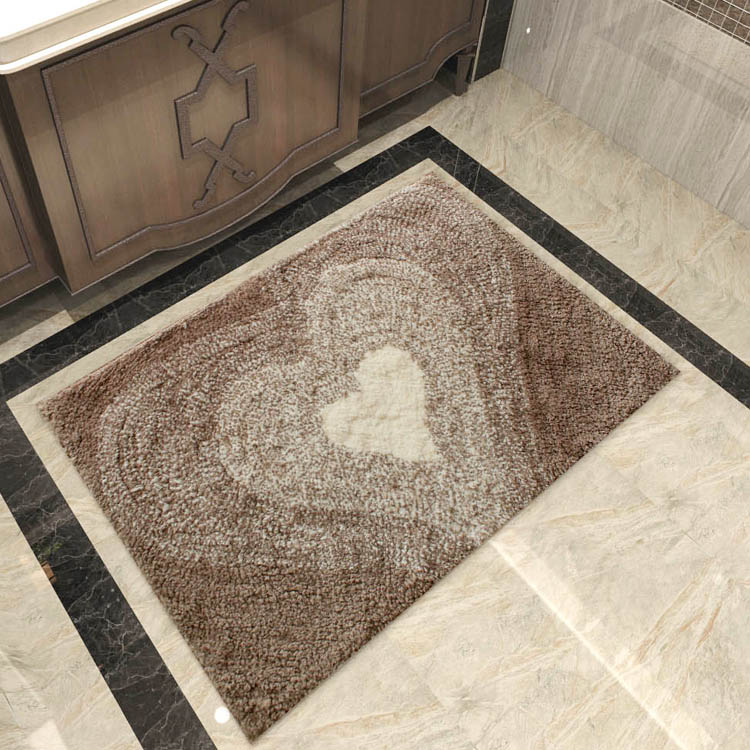 Gradient Heart Bathroom Mat