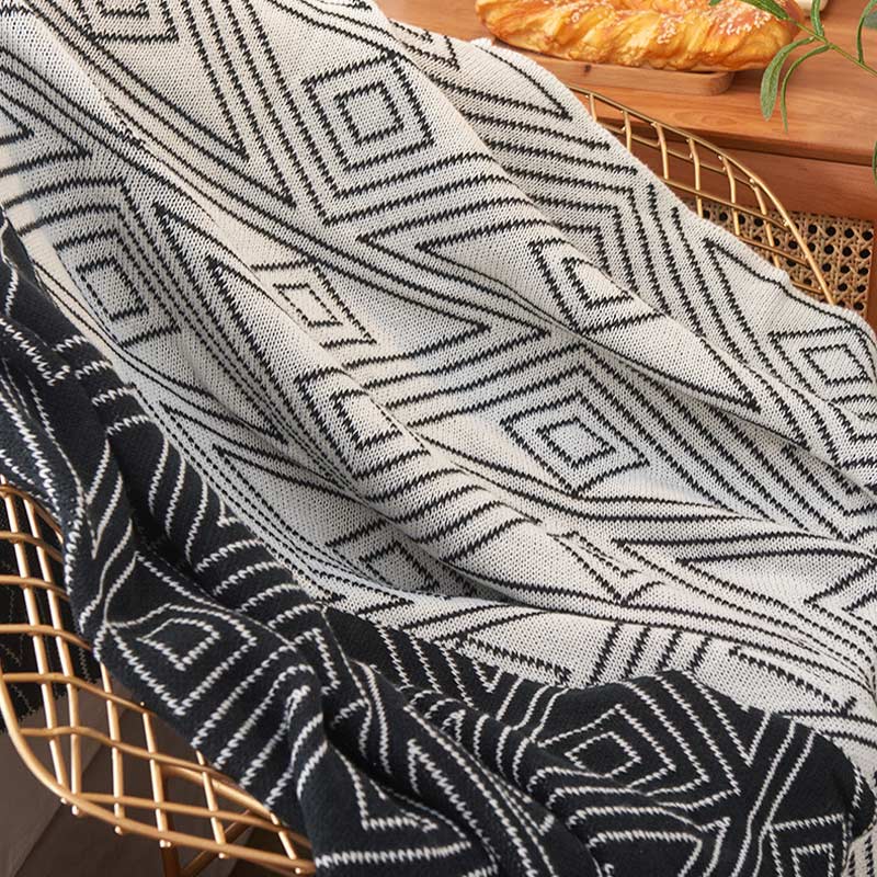 Black & White Geometric Pattern Reversible Blanket