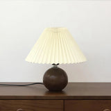 Ballet pleated Table Lamp