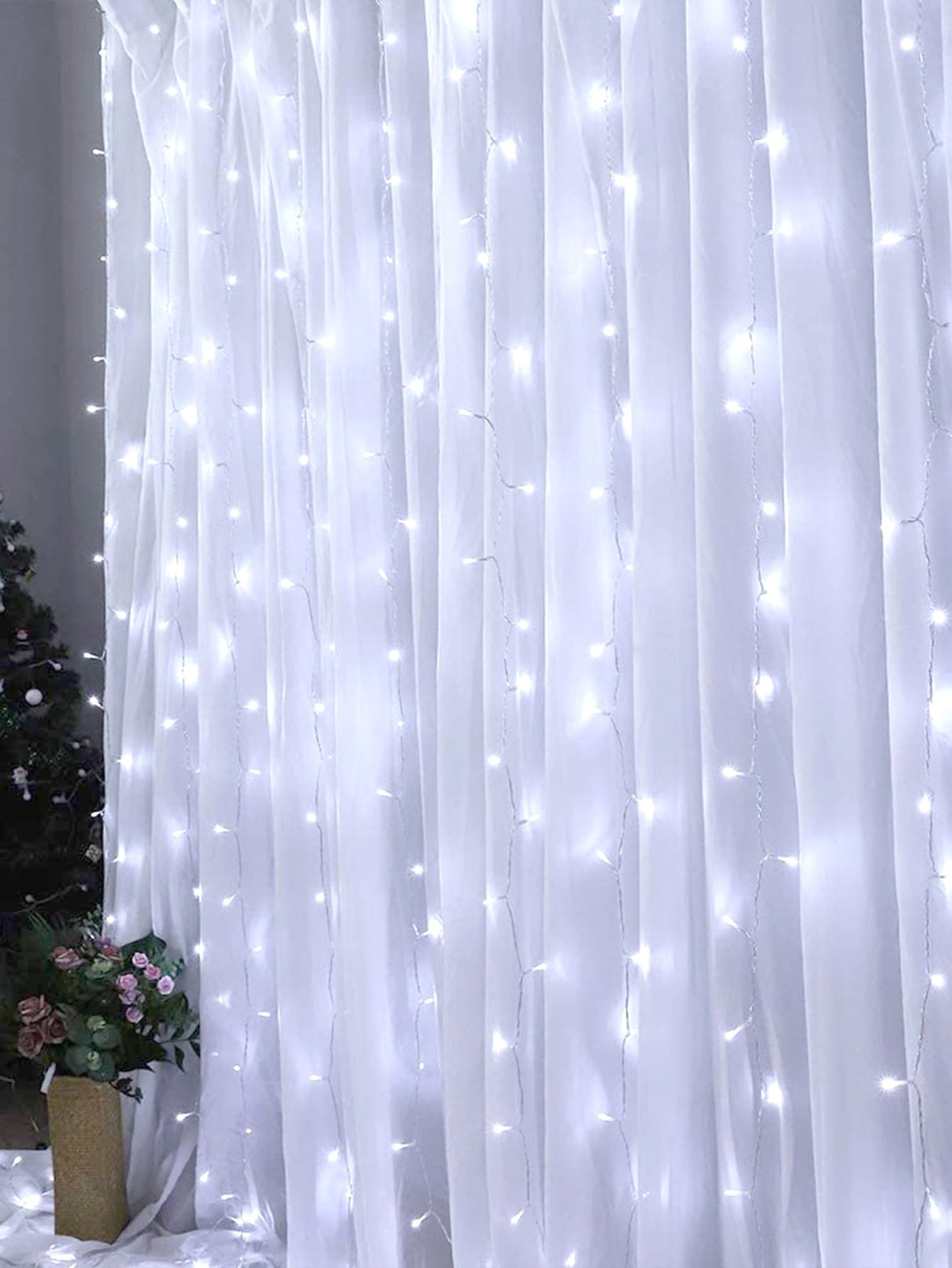 192 Led 2 x 2M Curtain String Light - Novelty Lighting