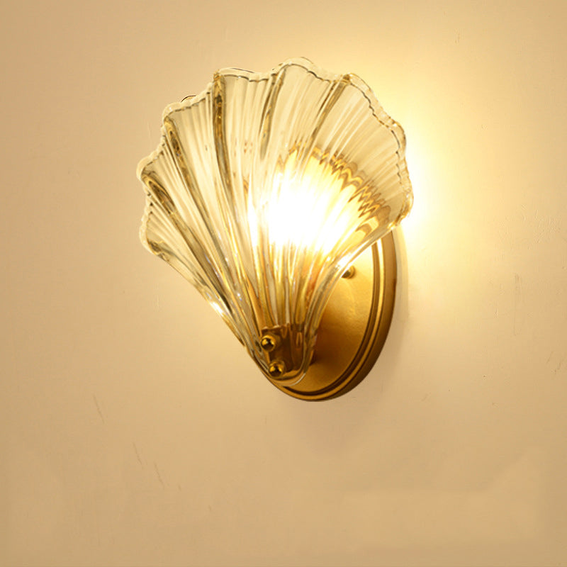 Beautiful Shell Wall Lamp