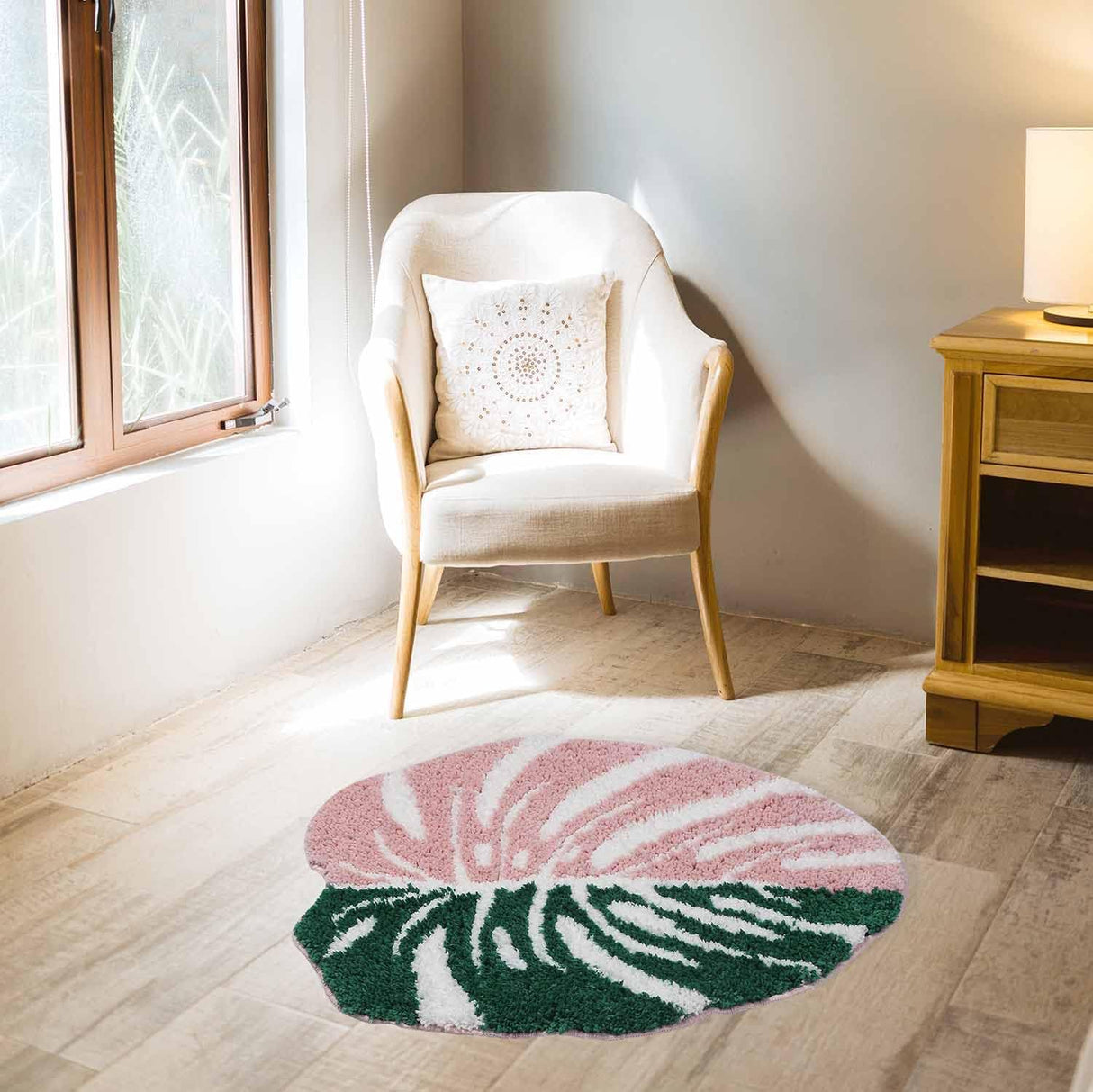 Feblilac Green Leaf Bath Mat, Cute Monstera Bathroom Rug with Non Slip Back Strong Water Aabsorbent, Thick Soft Microfiber Plant Leaf Bath Rugs for Bathroom Floor, Bathtub, Shower, Sink and Decor