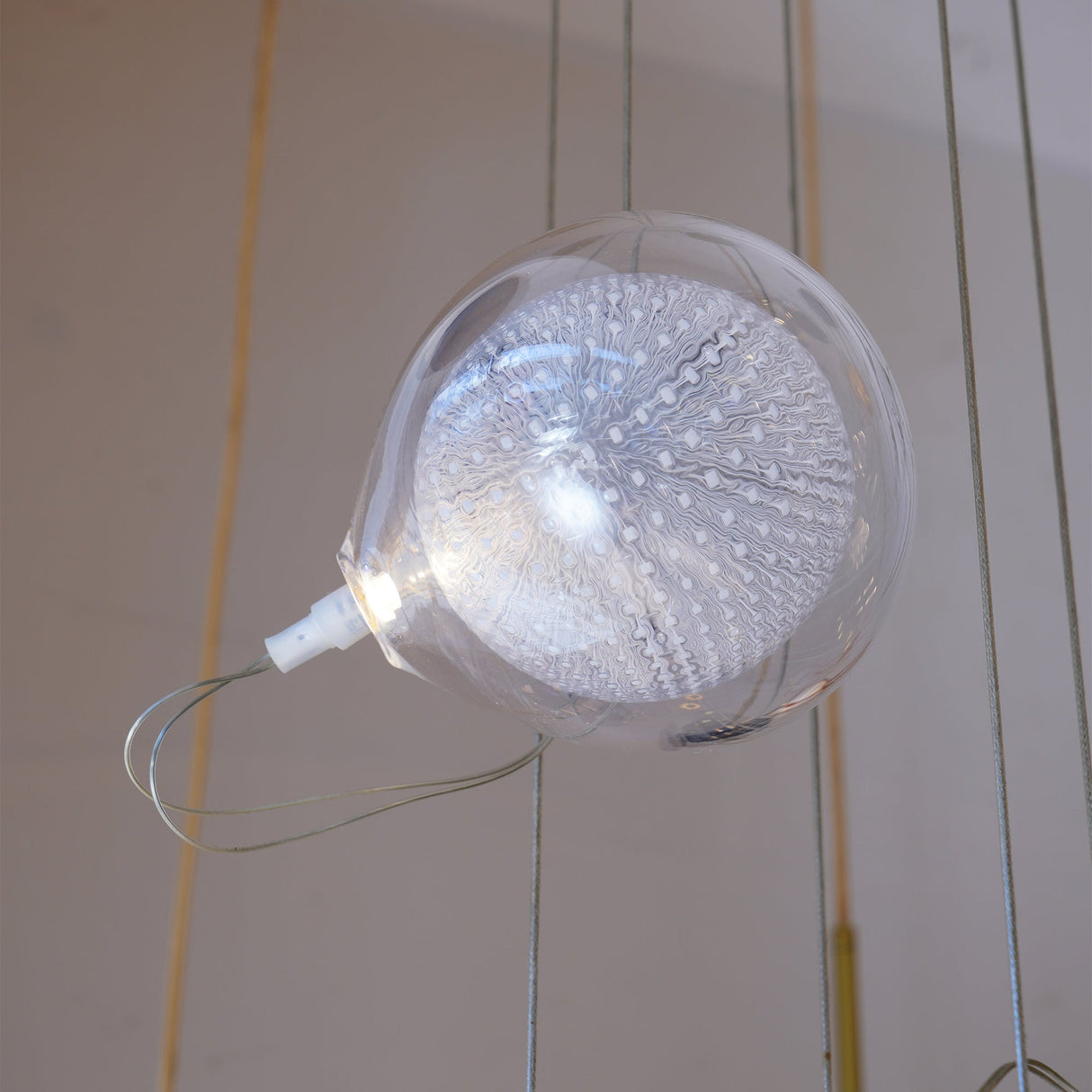 Mesh Glass  Wall Lamp