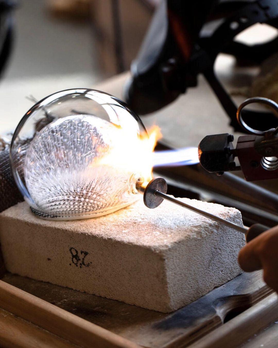 Mesh Glass  Wall Lamp