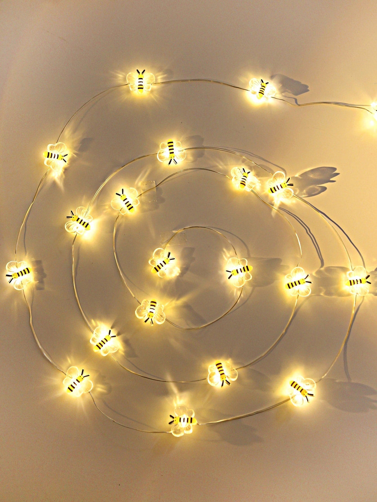 2m String Light with 20pcs Bee Bulb 1pc - Novelty Lighting