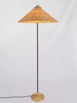 9602 Floor Lamp