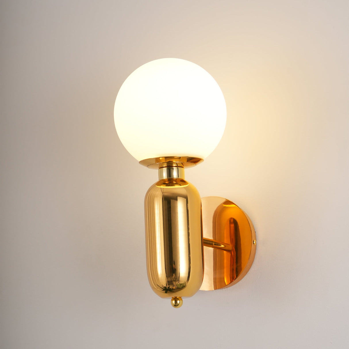 Aballs Wall Light