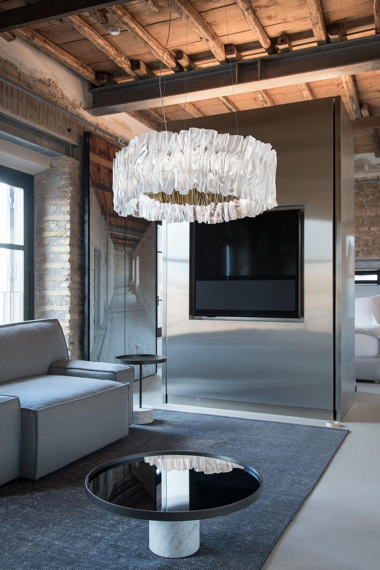 Accordeon Chandeliers