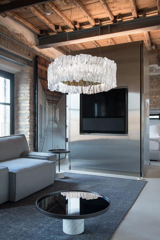 Accordeon Chandeliers