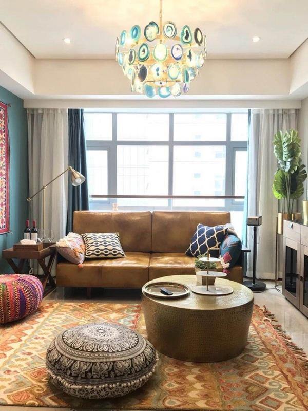 Slice Agate Tower Chandelier