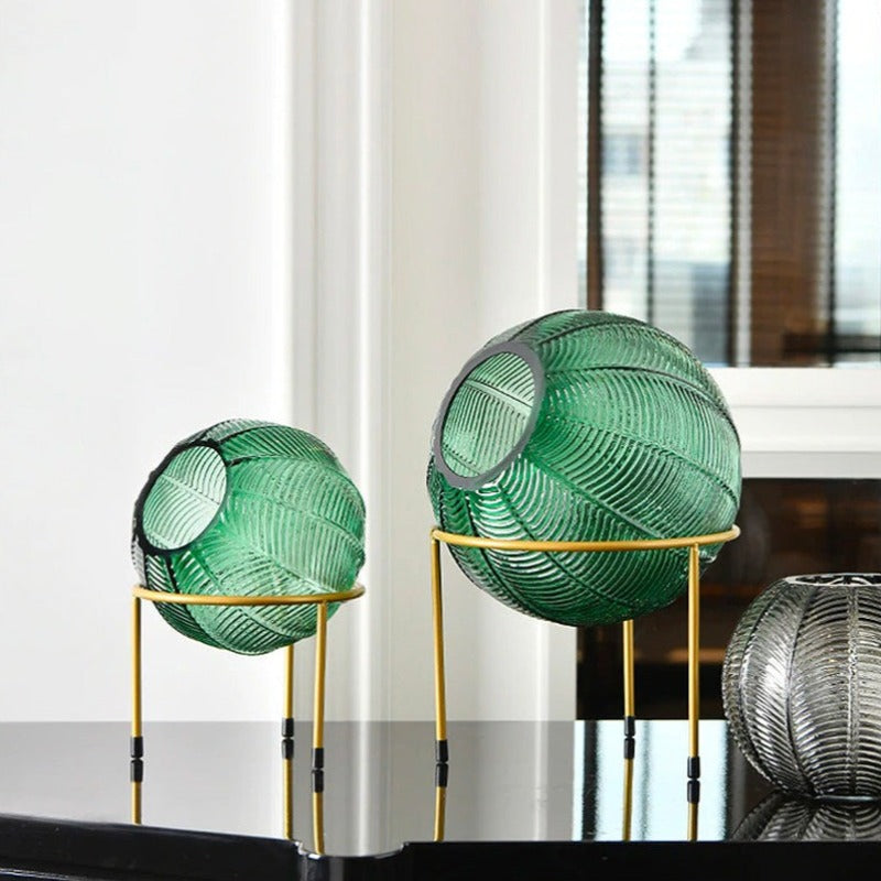 The Botanic Minimalist Orb Vase