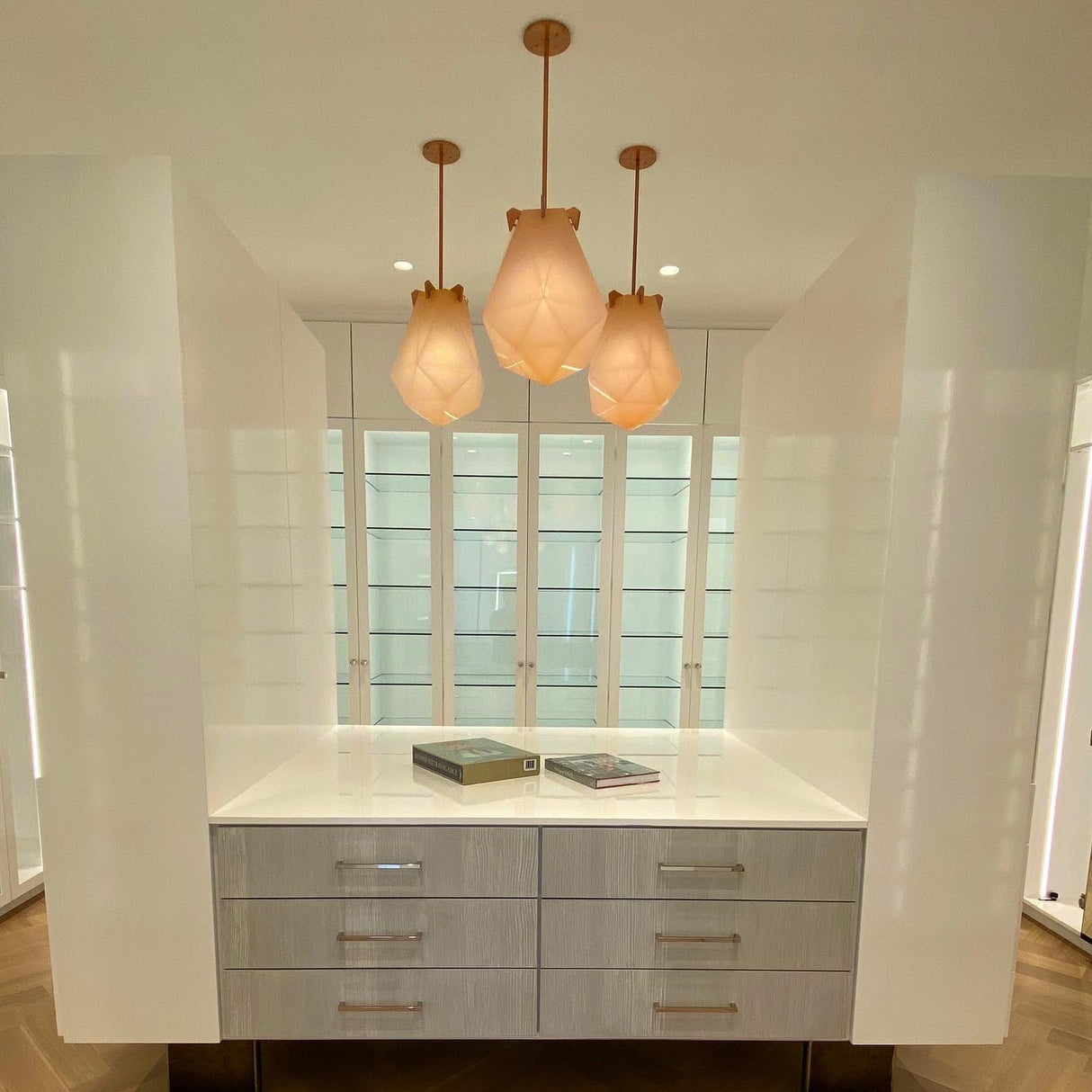 Briolette Pendant Light