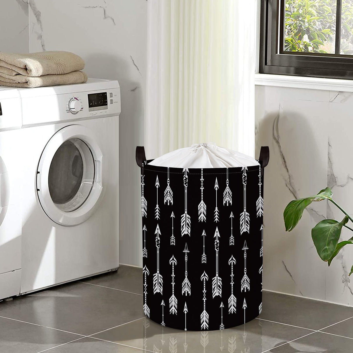 Black Arrow Collapsible Laundry Hamper