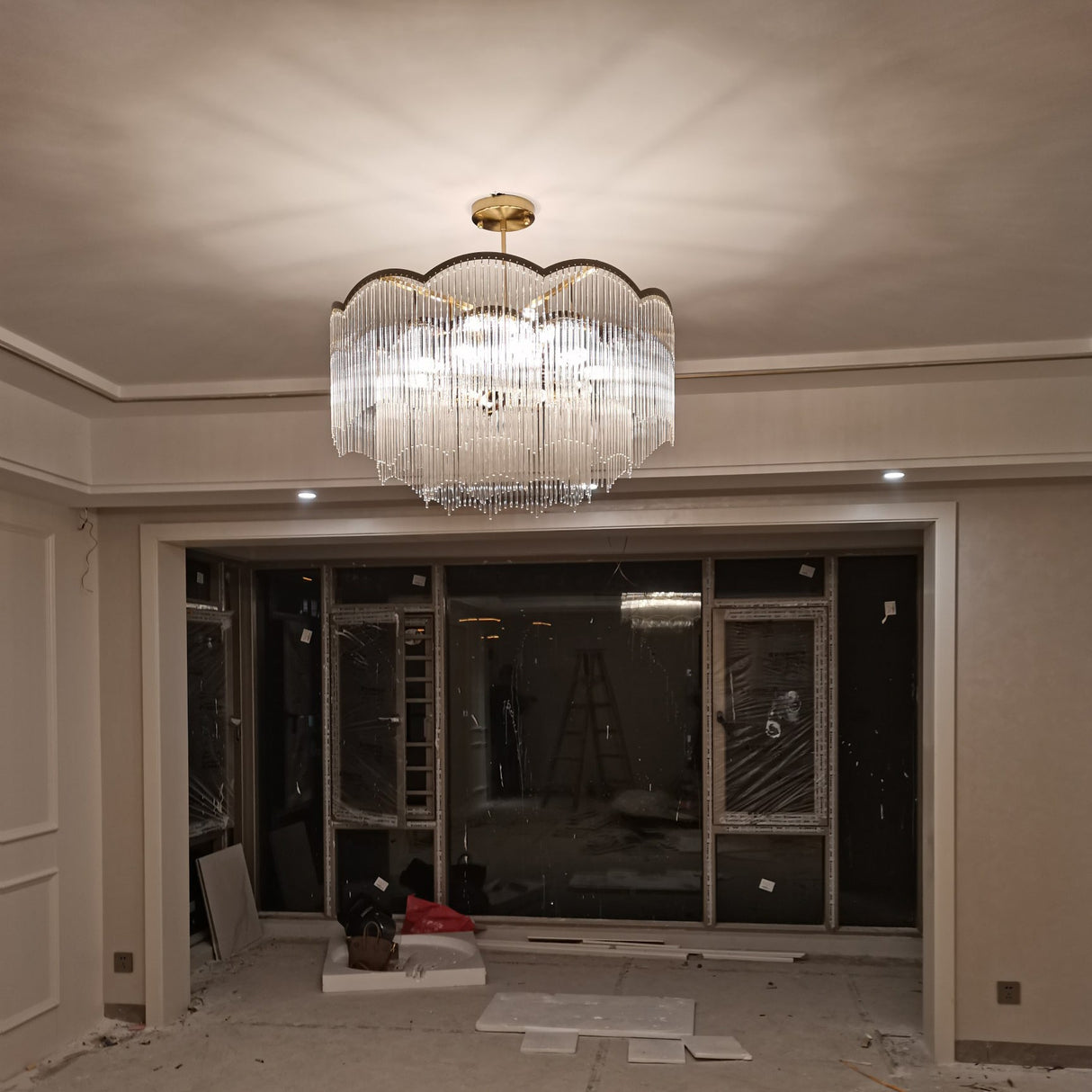 Classic Maria Theresa Light