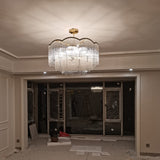 Classic Maria Theresa Light