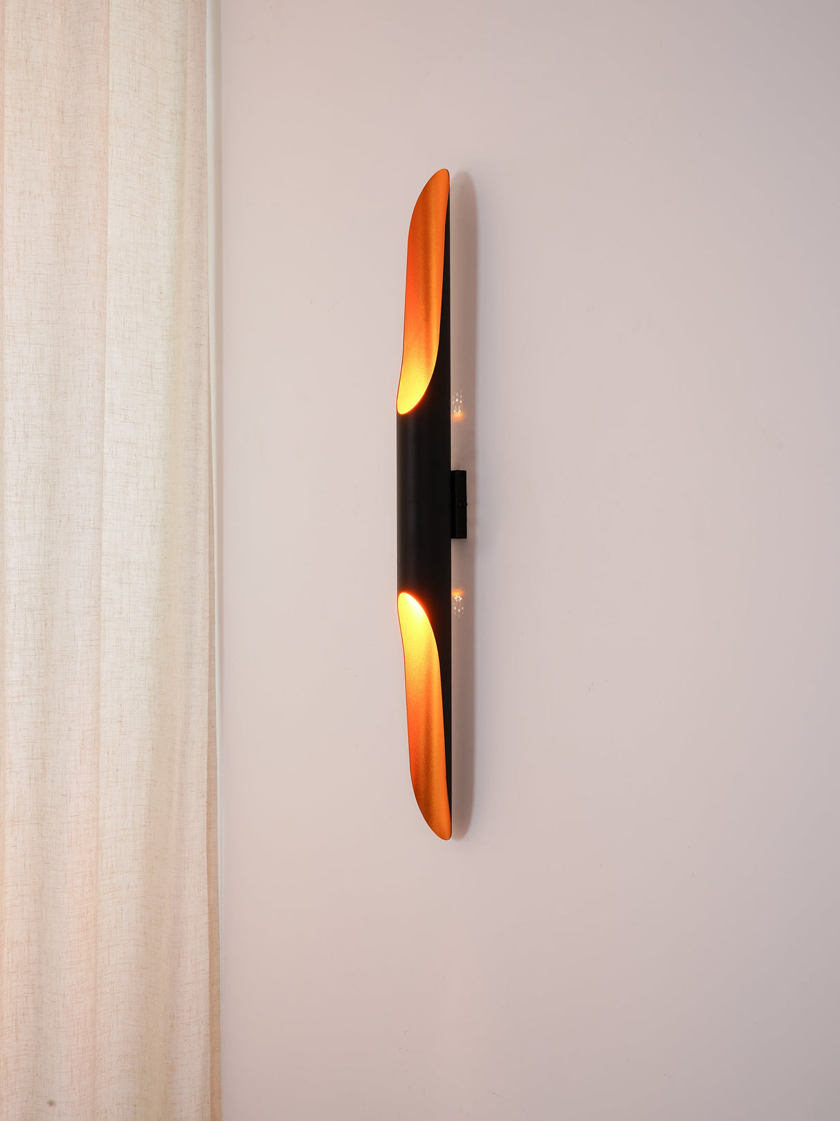 Coltrane Wall Lamp