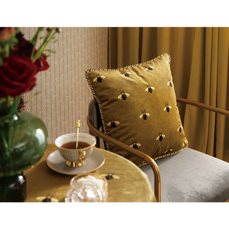 Cushion Cover Decorative Pillow Case European Luxury Art Gold Yellow Bee Print Velvet Soft Coussin Sofa Chair Cushion