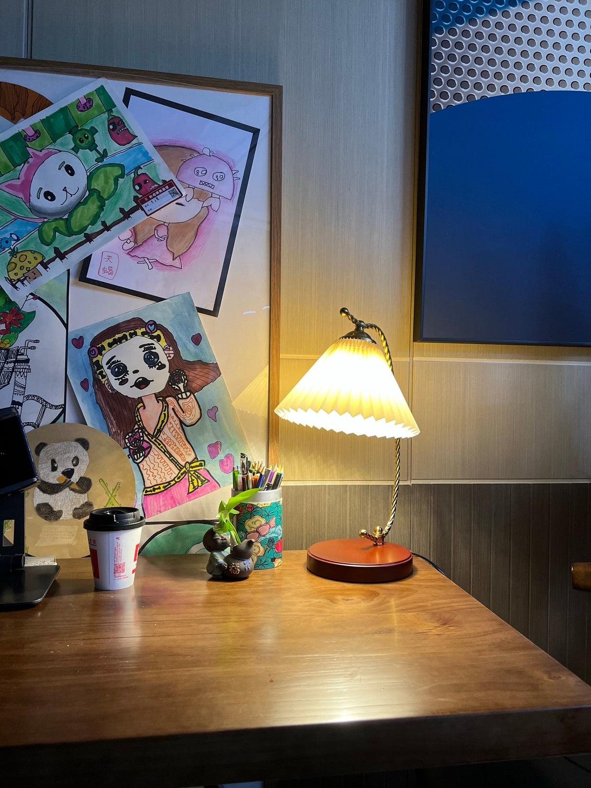 Dotty Table Lamp