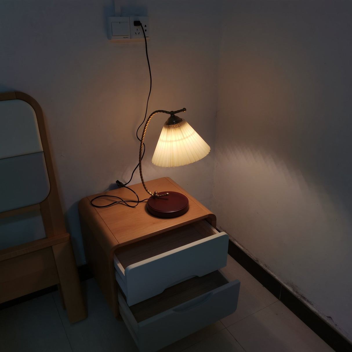 Dotty Table Lamp