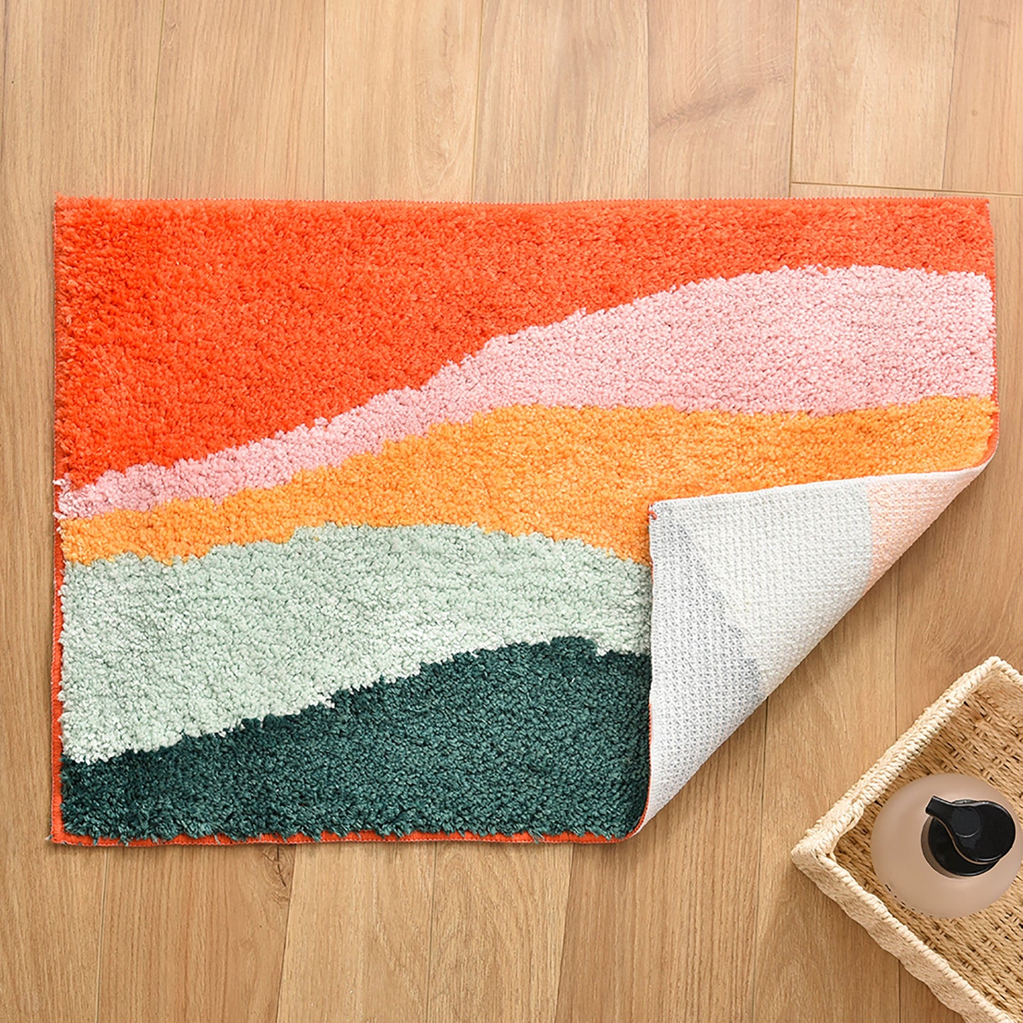 Five colored mountain bath mat