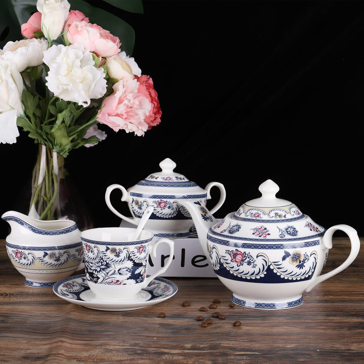 15 Pieces Blue Vintage China Tea Set