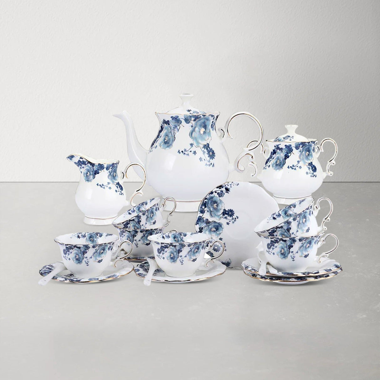 15 Pieces Blue Flowers Porcelain Tea Set