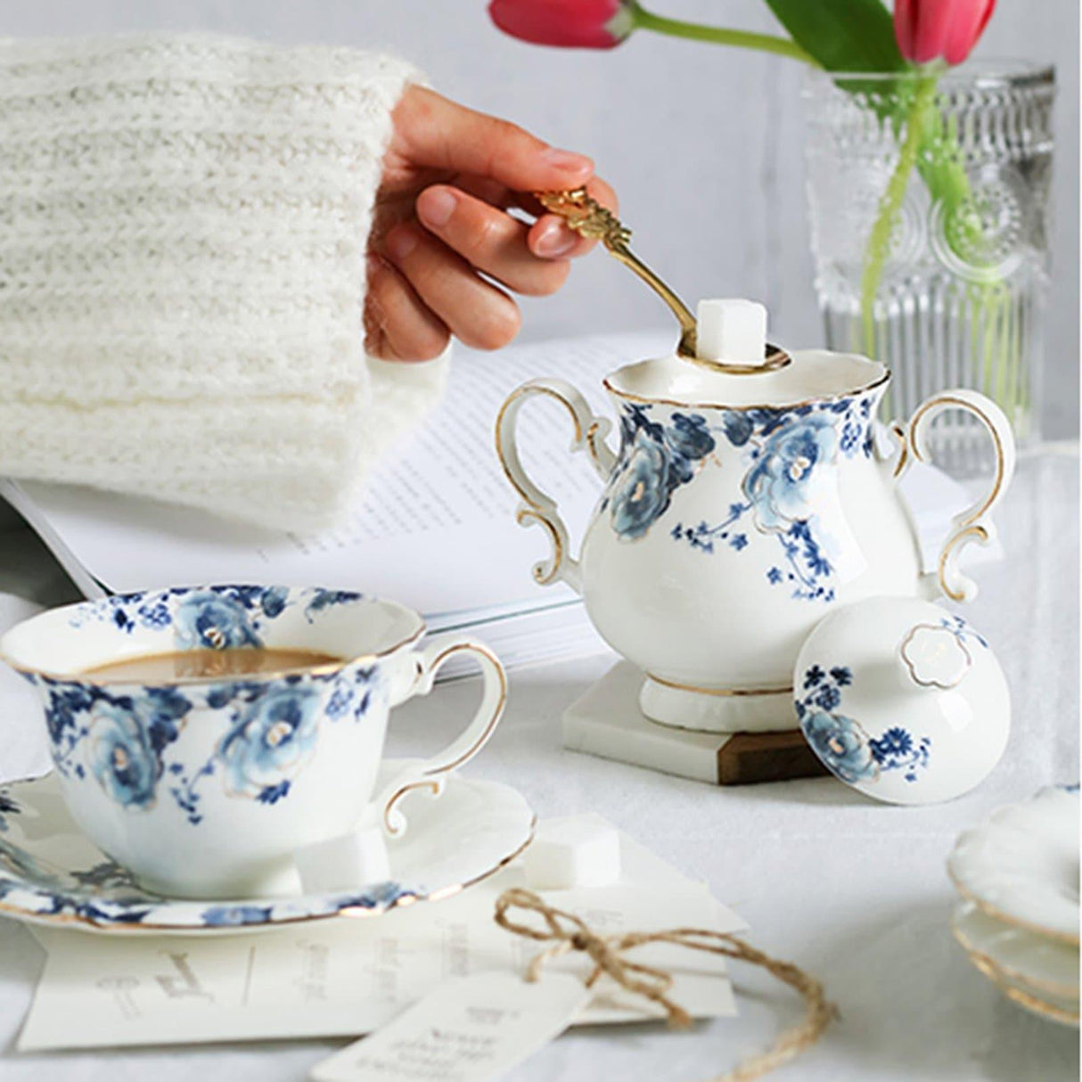 15 Pieces Blue Flowers Porcelain Tea Set