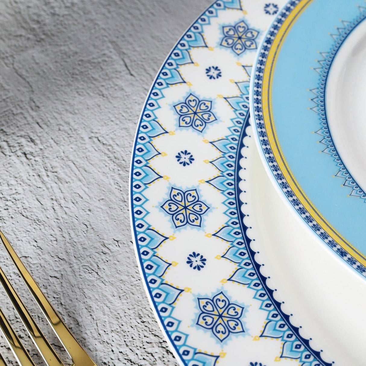Blue Porcelain Dinner Set