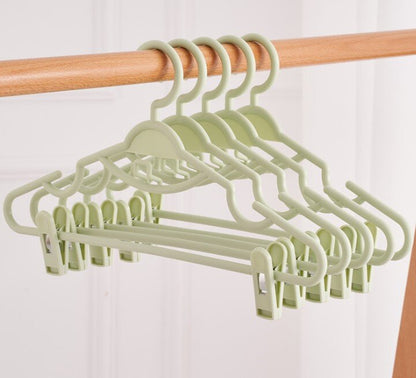 Preppy Anti-Slip Clothes Hanger