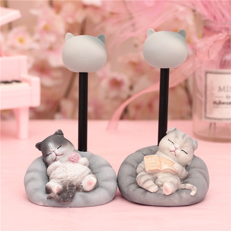 Sleeping Cat Lamp