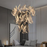 Breeze Pendant Light