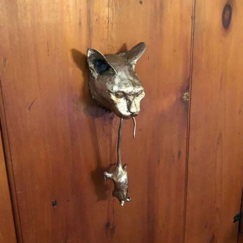 Cat Door Knocker Sculpture Wall Decor