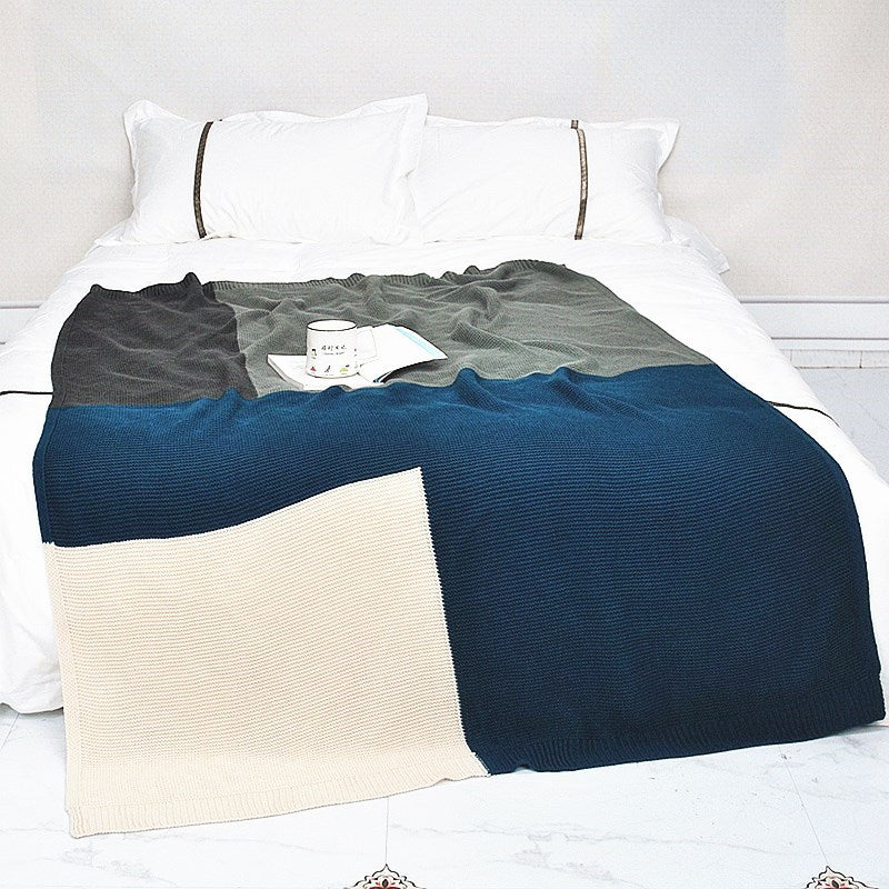 Light Academia Geometric Blanket