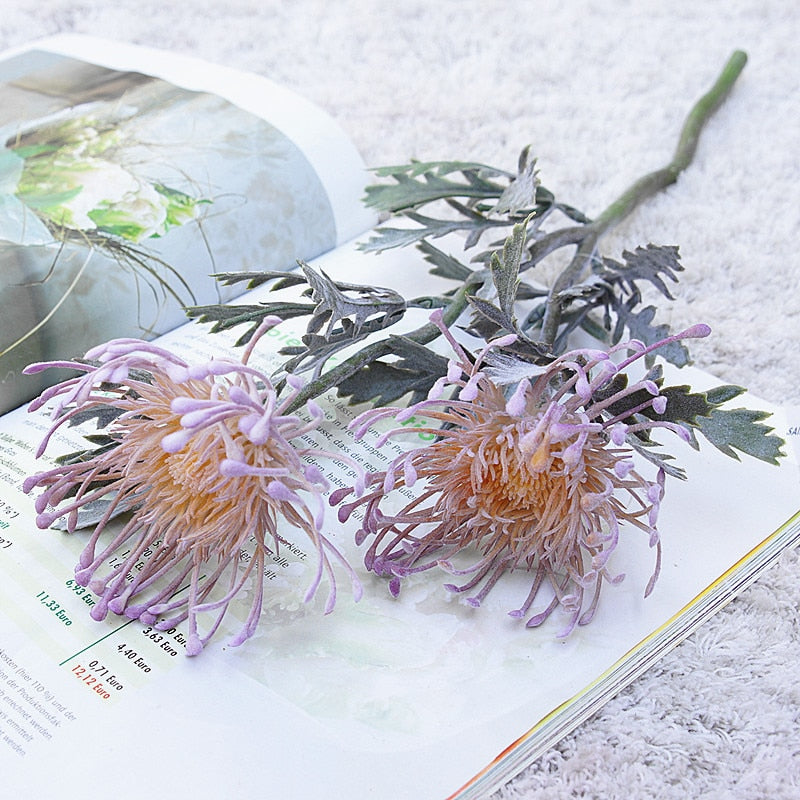 The Luxe Pincushion Protea Stem