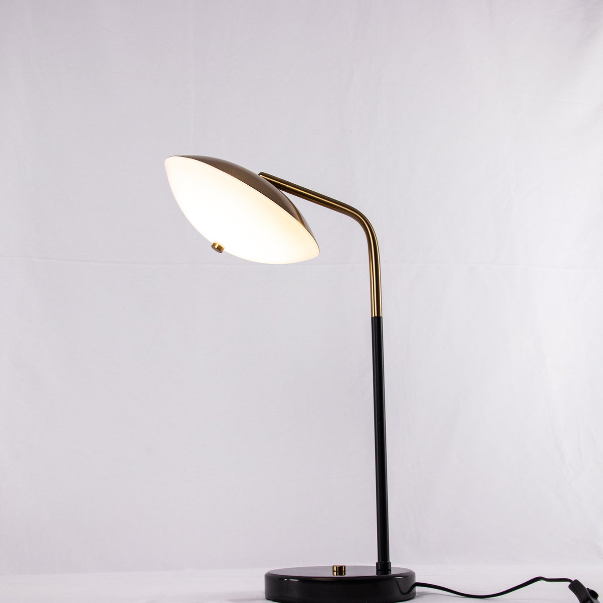 Marvin Desk Lamp