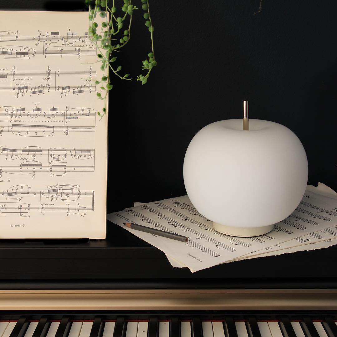 Kushi Table Light