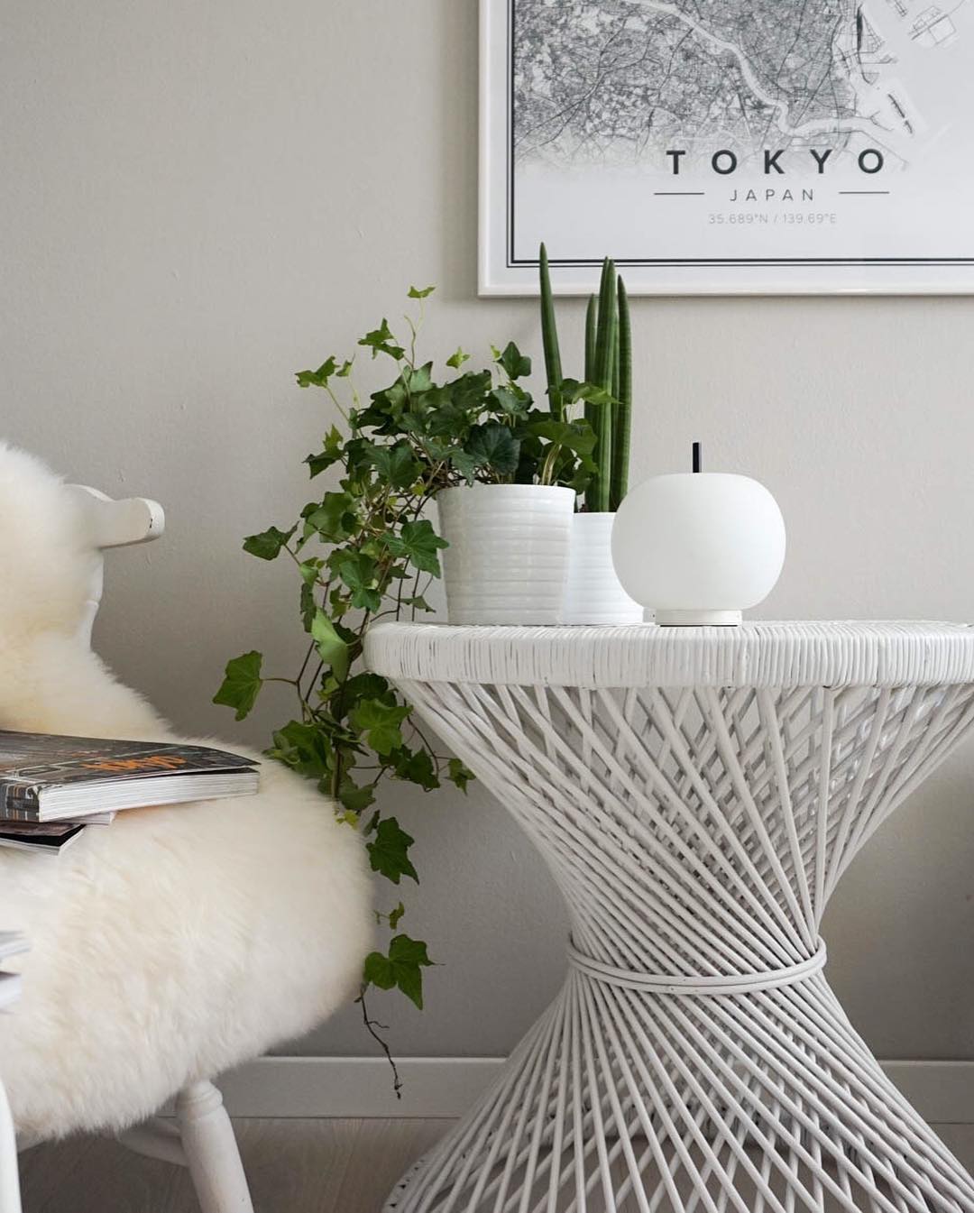 Kushi Table Light