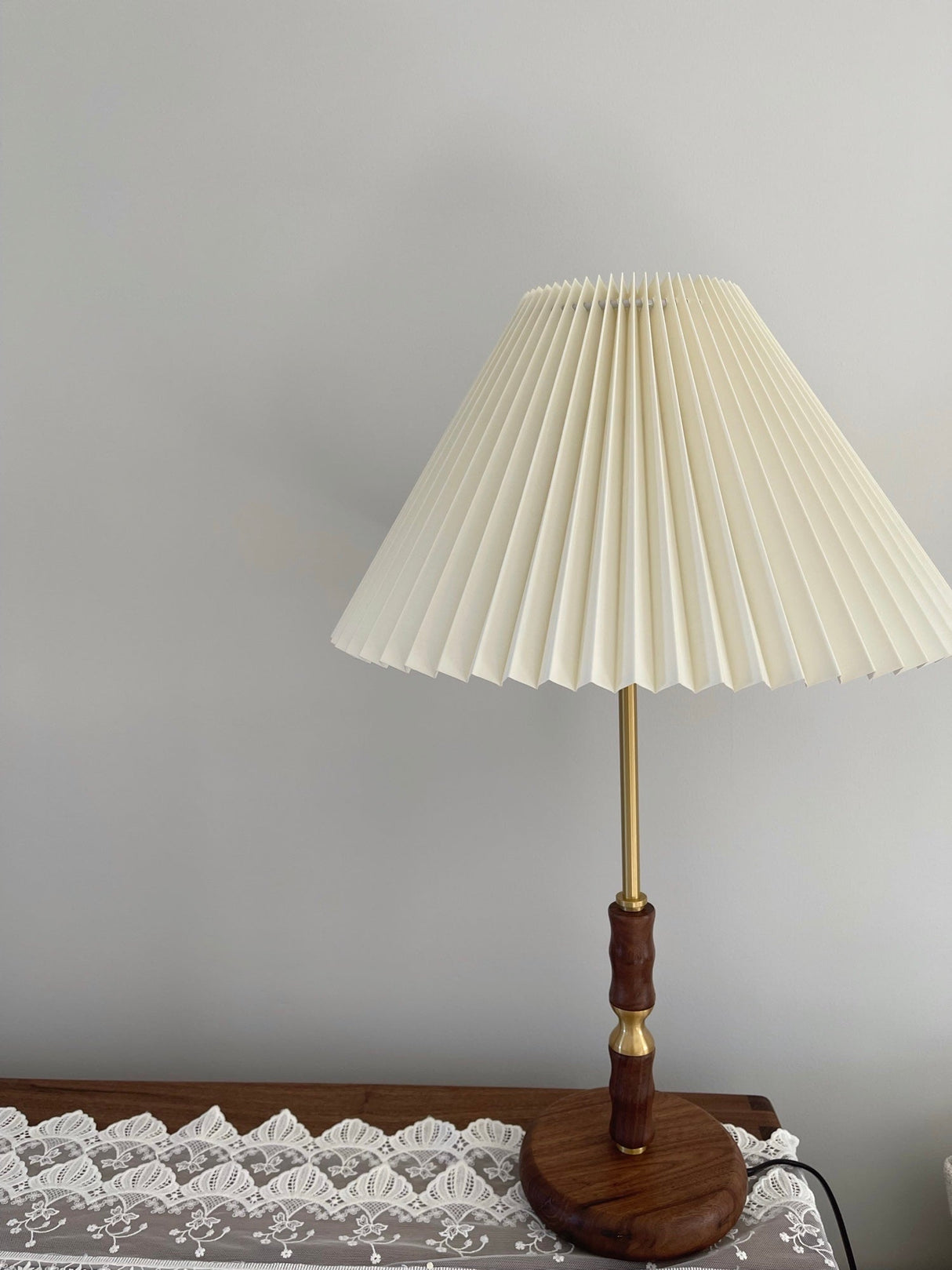 Le Klint Table Lamp