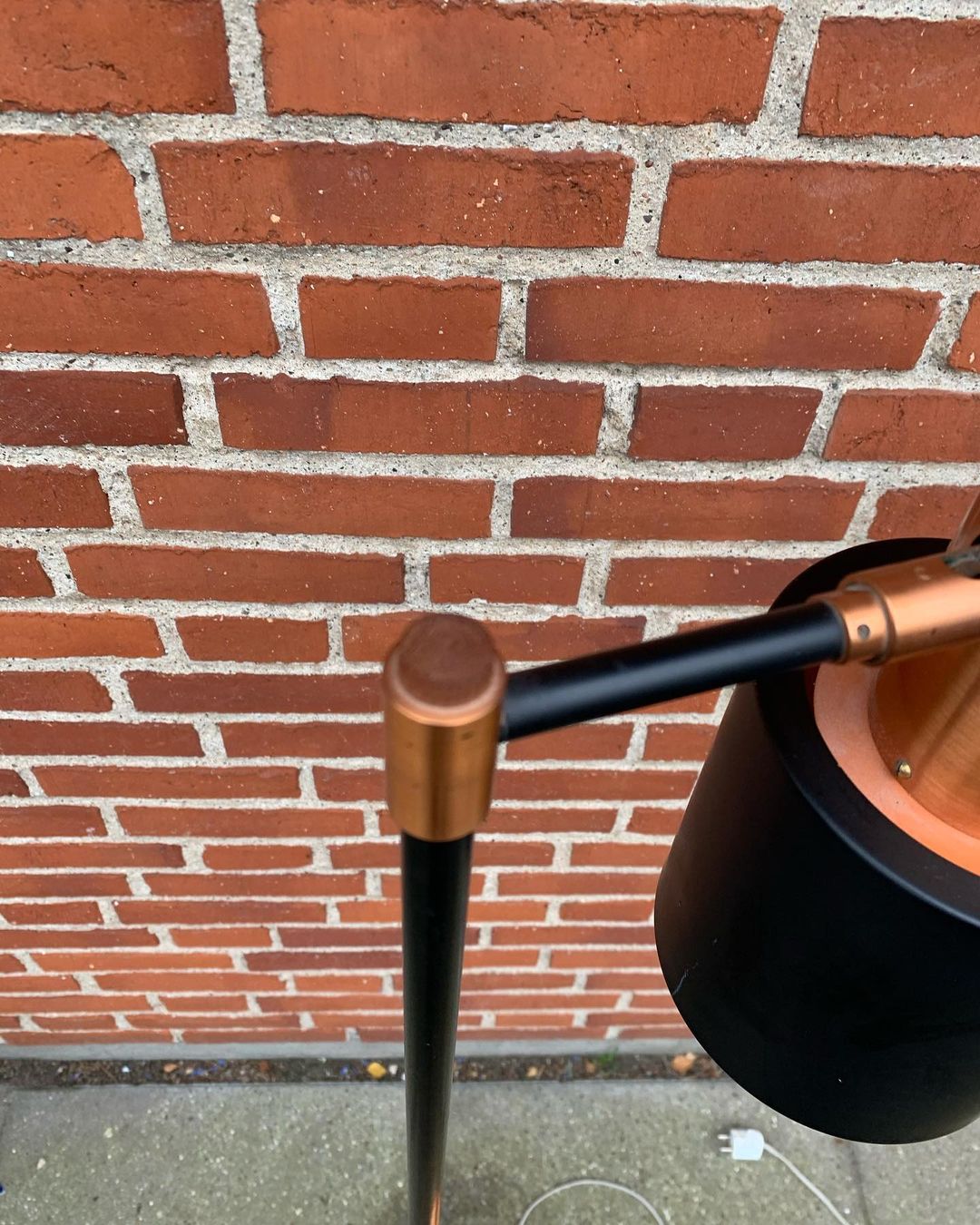 Lento Table Lamp