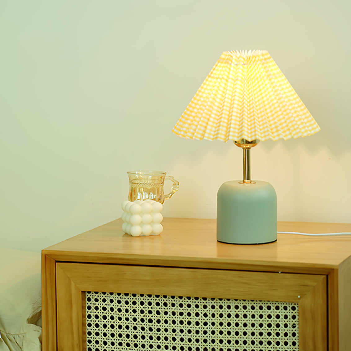 Lunitidal Table Lamp