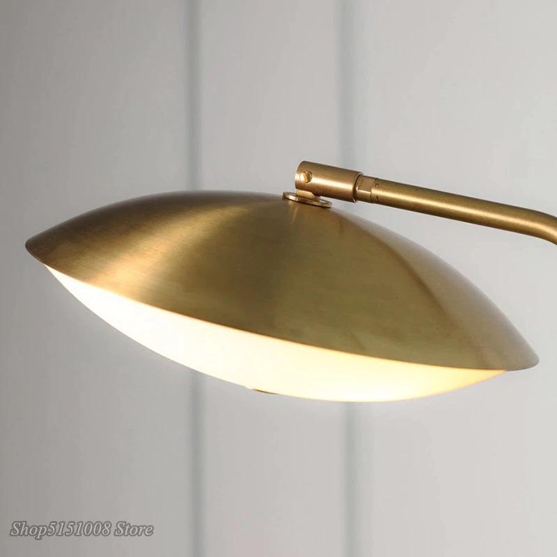 Marvin Desk Lamp