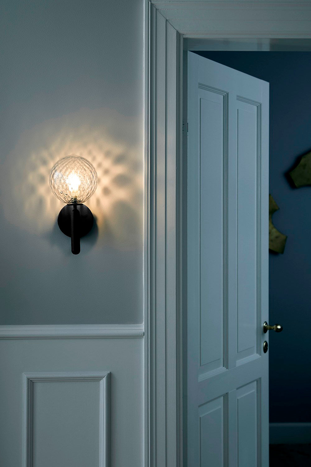 Miira Wall Light